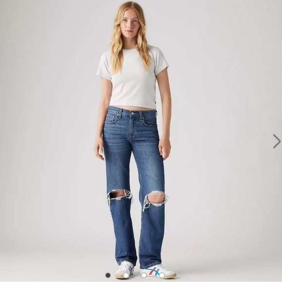 Levi's Denim - NWOT Levi’s low pro straight mid-rise jeans